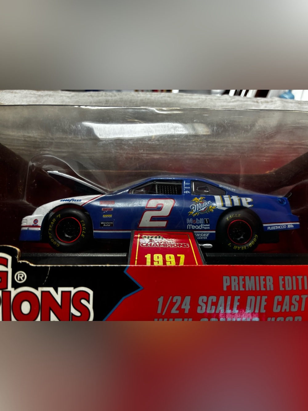 NASCAR Rusty Wallace #2 Racing Champions 1997 Miller Lite Ford Die-Cast Car